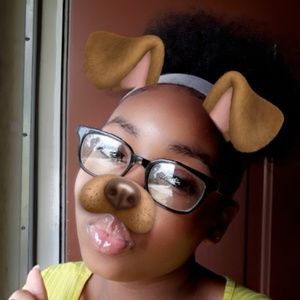 Meet your Posher, Dasia